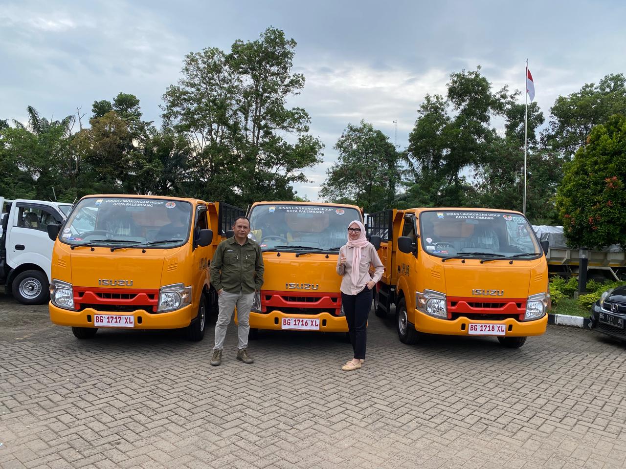 Penyerahan Unit Isuzu Palembang - DELIVERY ISUZU TRAGA  PICK + RAM